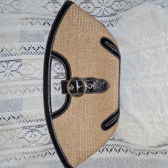 Maximum straw and leather handbag - Picture 1 of 7